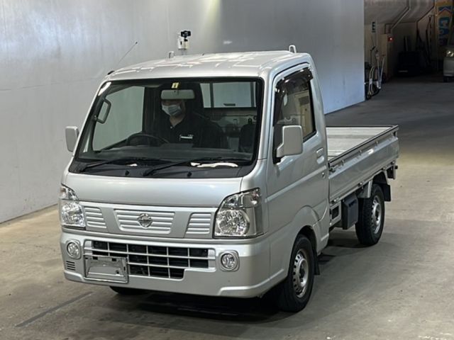 10 Nissan Clipper truck DR16T 2018 г. (KCAA Fukuoka)